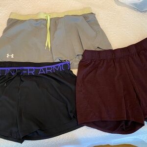 3 pair of Women’s athletic shorts Under Armor & Nike L/Xl sz 14